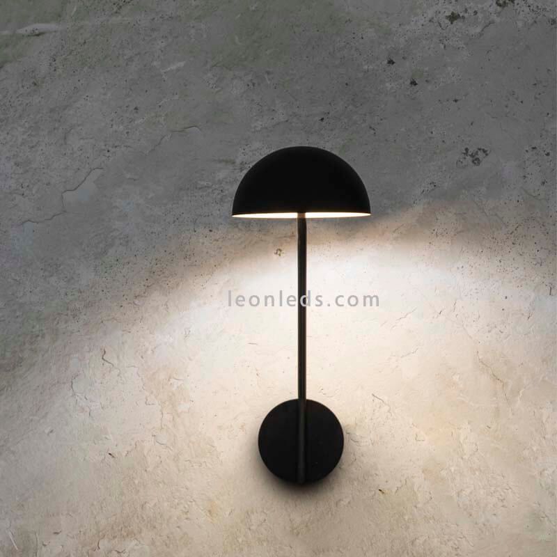 Aplique Pure LED Minimalista Preto Faro Barcelona LeonLeds