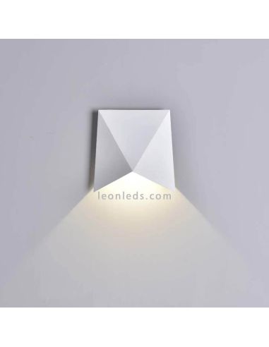 Applique murale d'extérieur à LED moderne Triax Mantra Blanc 6526 | Éclairage LeonLeds