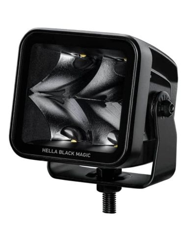 Faro LED cuadrado largo alcance Black Magic Cube 3,2" 12V/24V 3000Lm 1 Unds. Deutsch Hella 1FA 358 176-861 Hella | LeonLeds