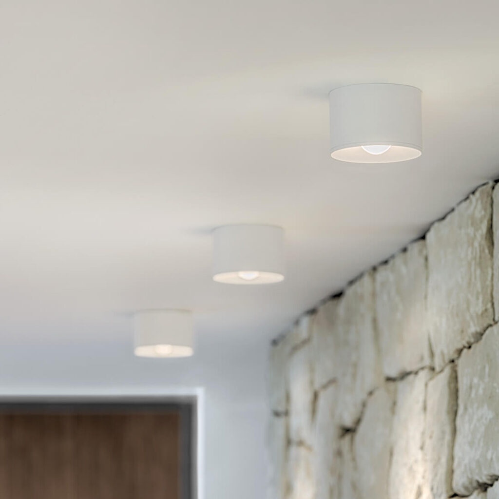 Lámpara LED de pared/techo con cubierta